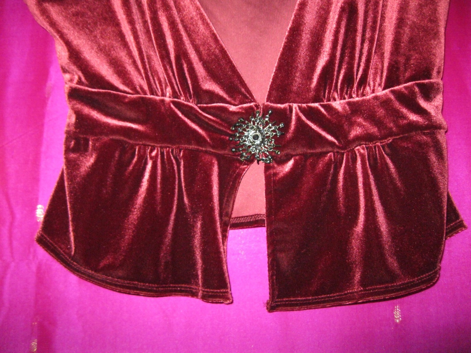 DARK PLUM COLORED VELVET CAMISOLE AND JACKET, SZ. XS/S., W/ LACE