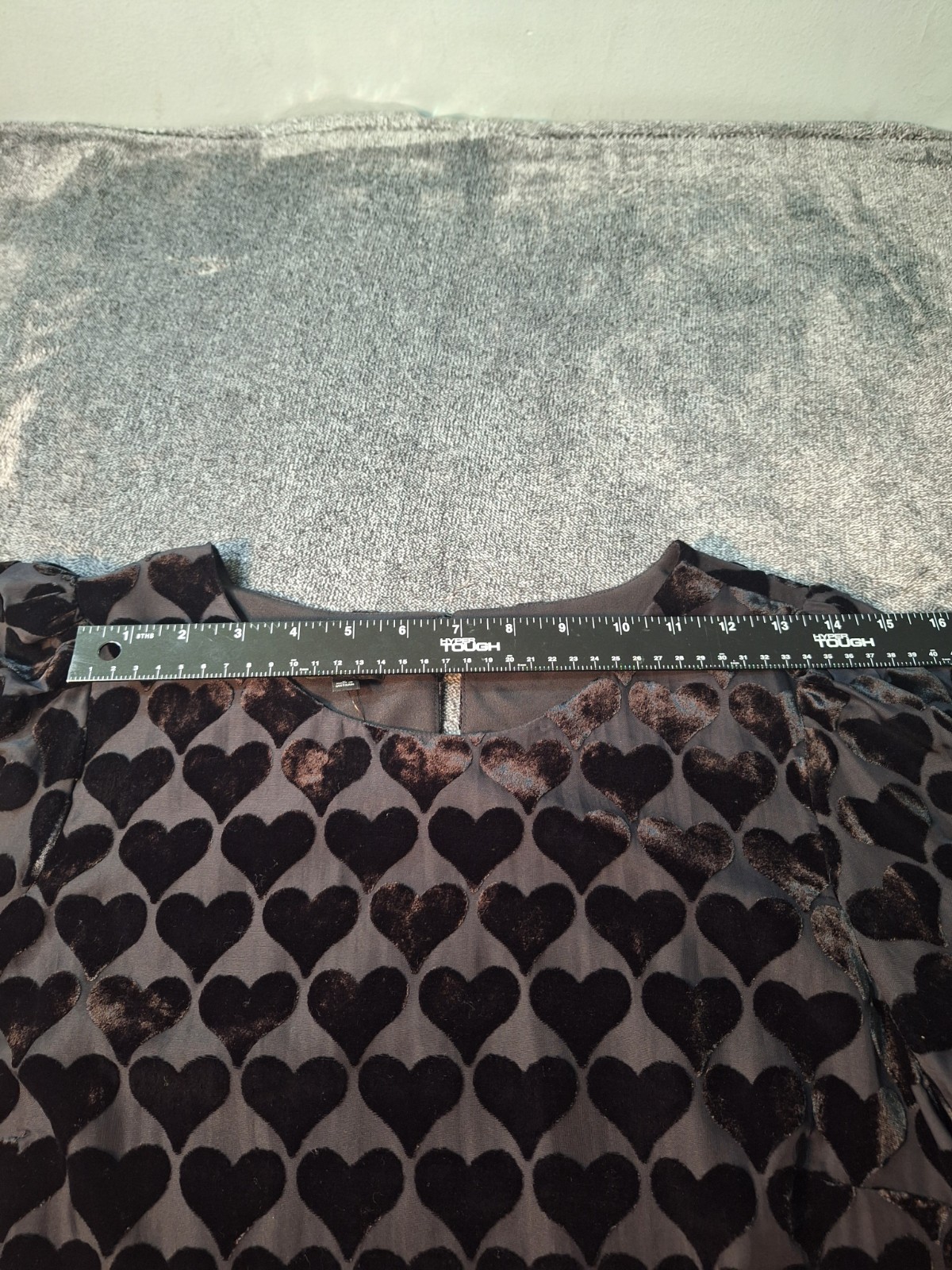 Talbots Velvet Burn Out Balloon Puff Sleeve Blouse Womens L Black Hearts Novelty