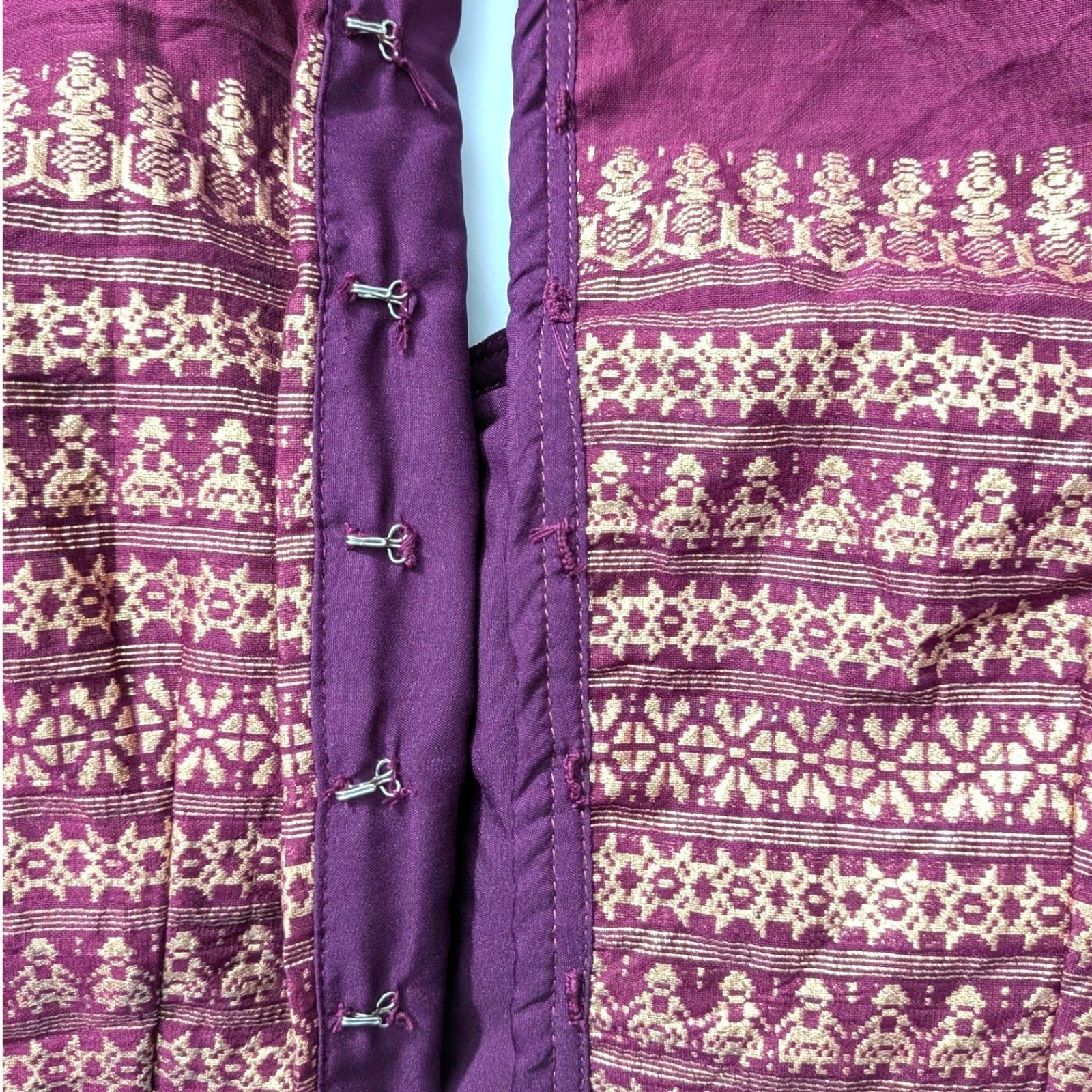 Indya Luxe Purple Plum with Gold Embroidery Sari Saree Blouse Crop Top Sz S NWT