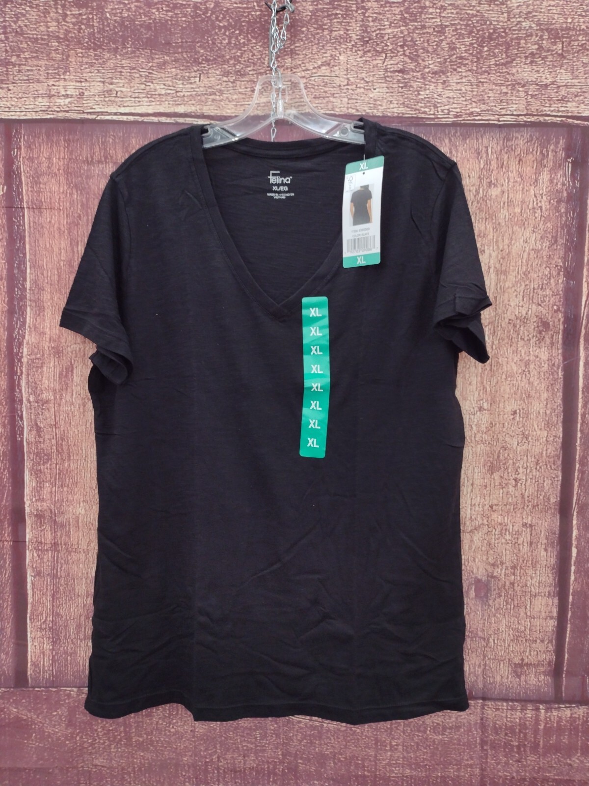 Felina Women’s Black V Neck Top Size XL