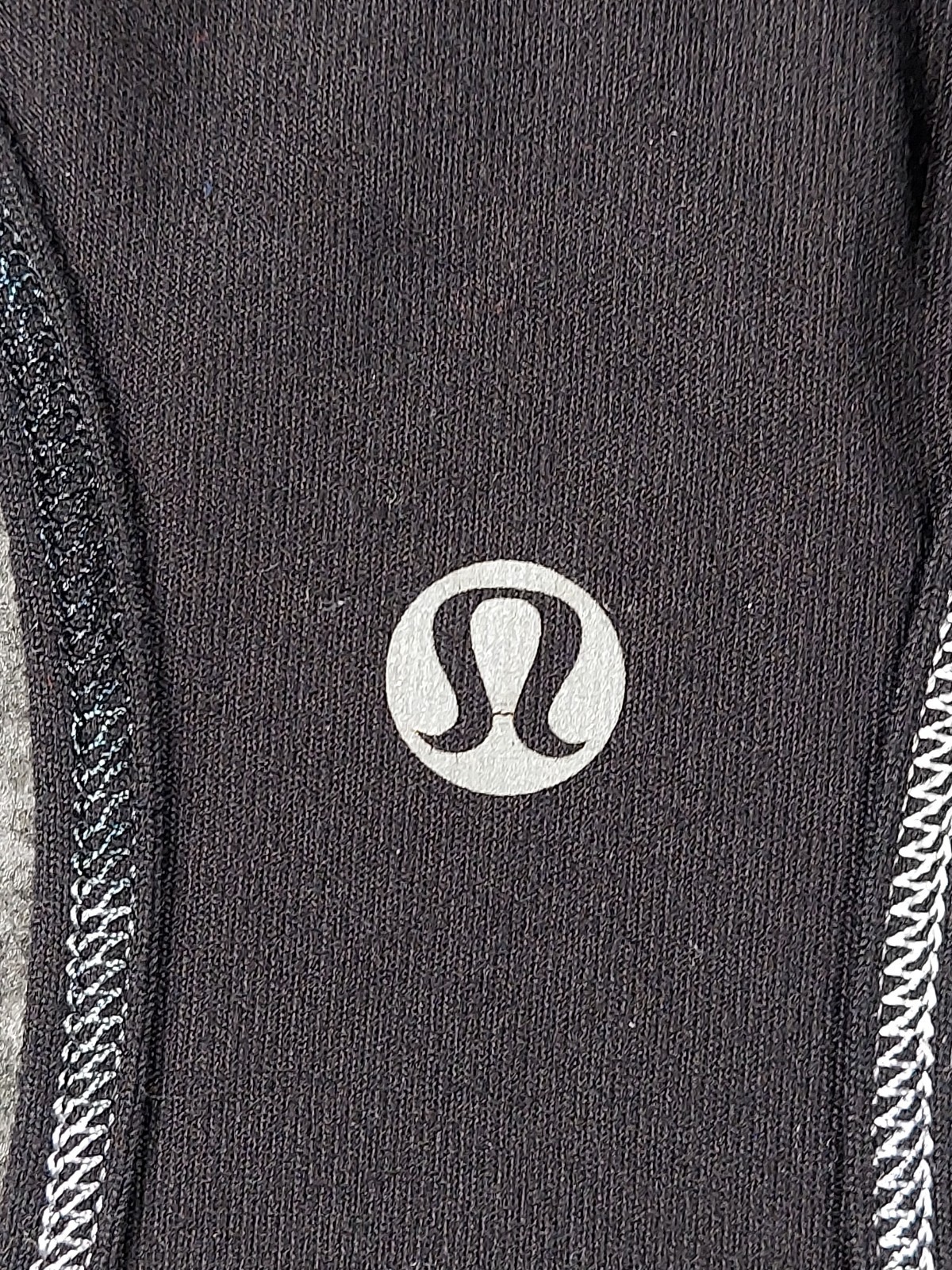 Lululemon Swiftly Tech 2.0 Tank Top Womens Medium Black Racerback Athleisure EUC