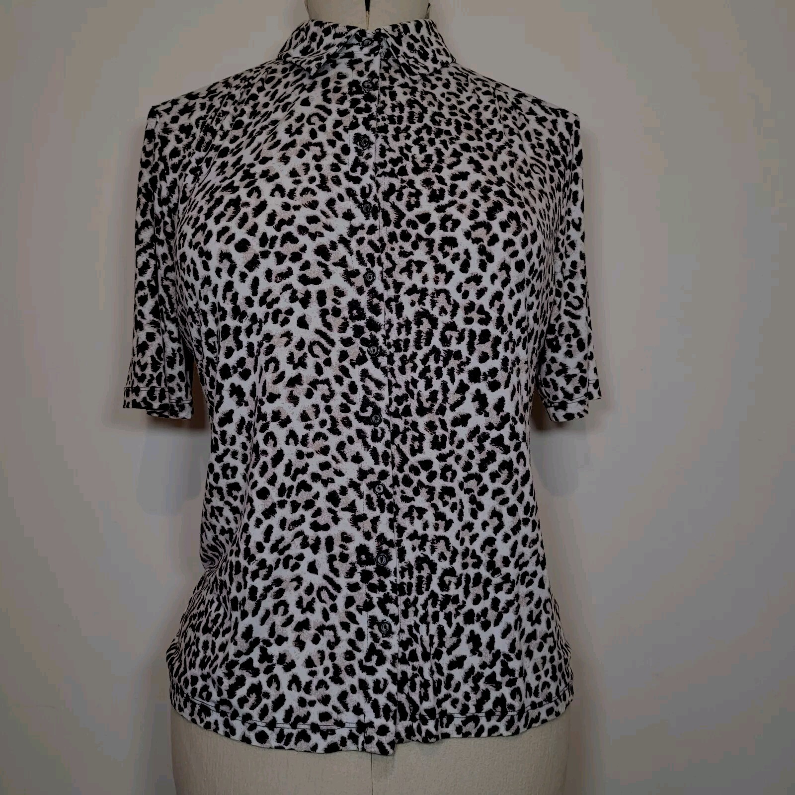 Peter Hahn Womens Top Animal Print Button Up Short Sleeve Size 12
