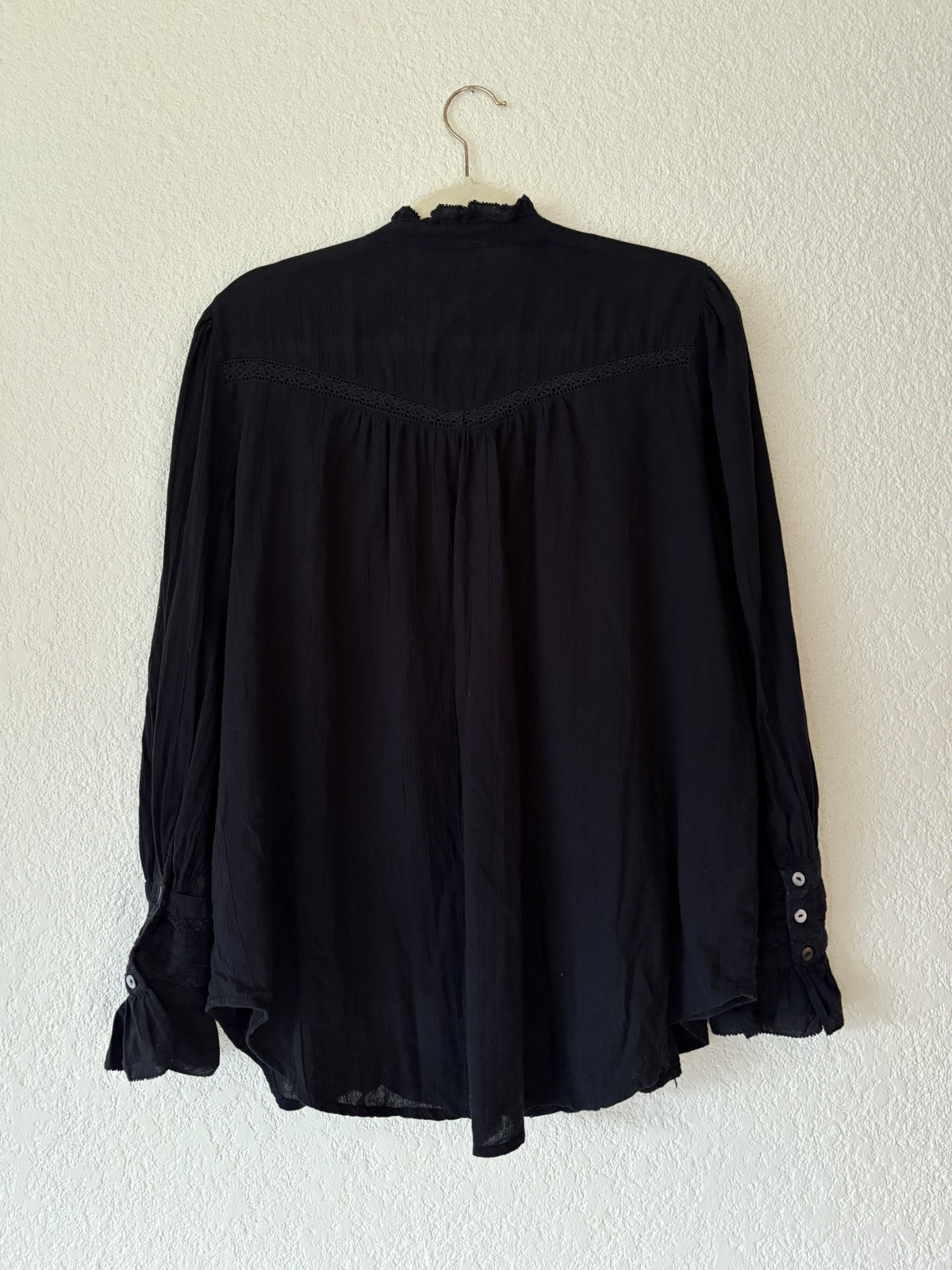 Sundance Cotton Crochet Ruffle Button Up Blouse Black Boho M Pearl Style Button