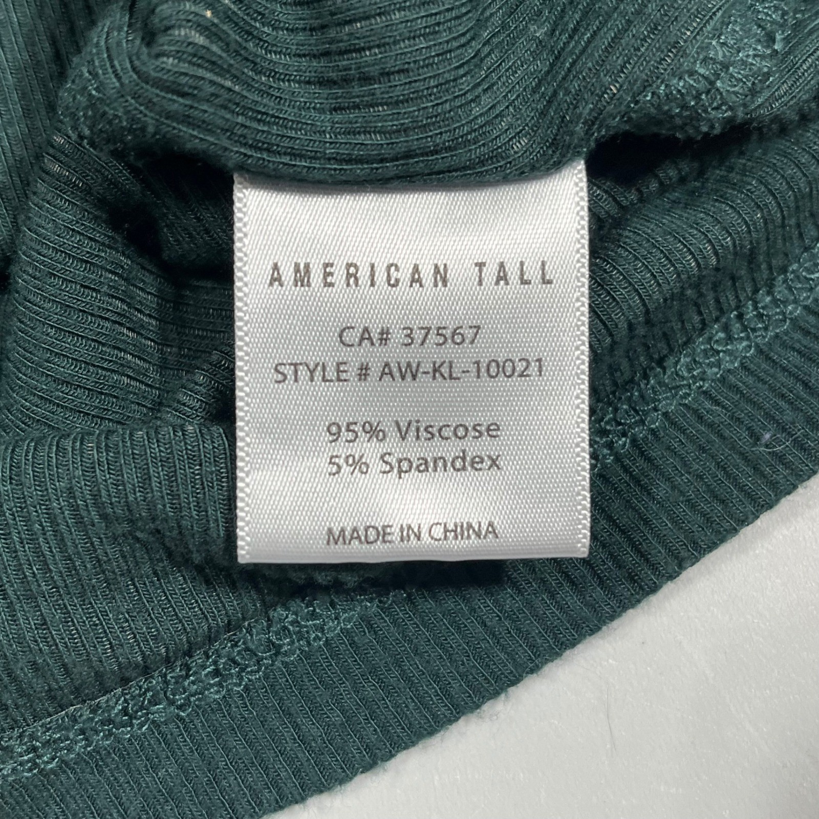 American Tall 90s Grunge Minimalist Neutral Ribbed Crewneck Top Women Small Tall