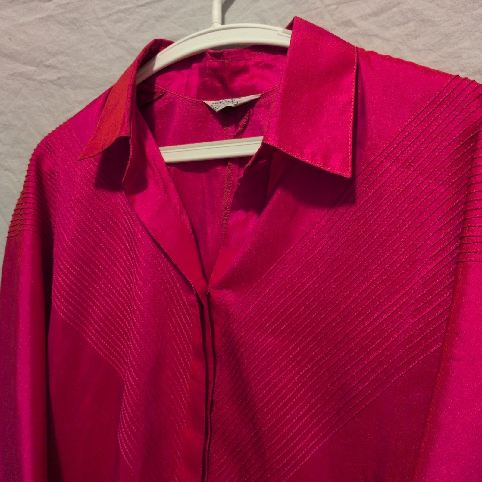 Thai Silk Blouse Size XL Fuschia Decorative Stitching Covered Buttons W/loop