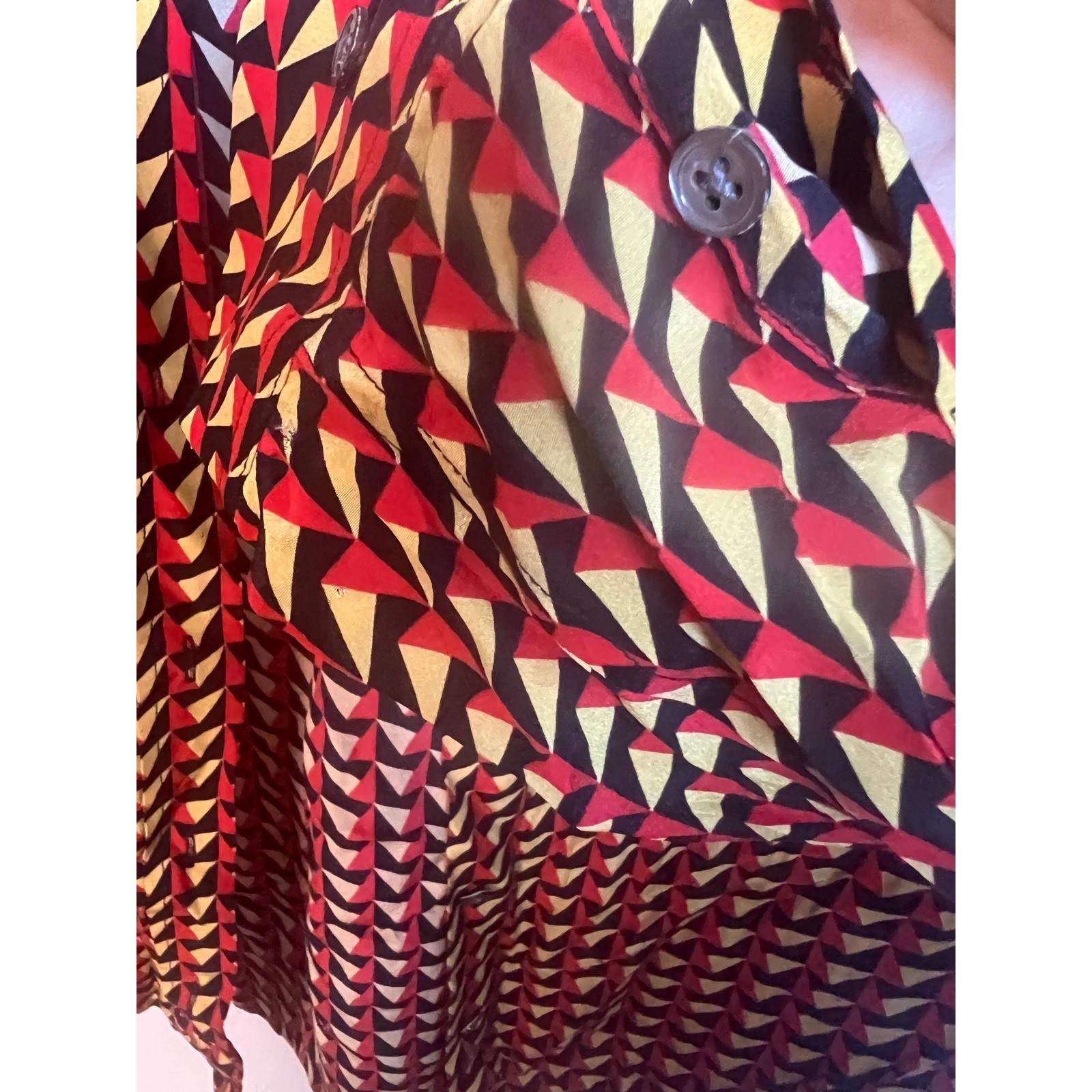 Equipment Femme Button Down Shirt Womens S Red Yellow Geometric Silk Excellent