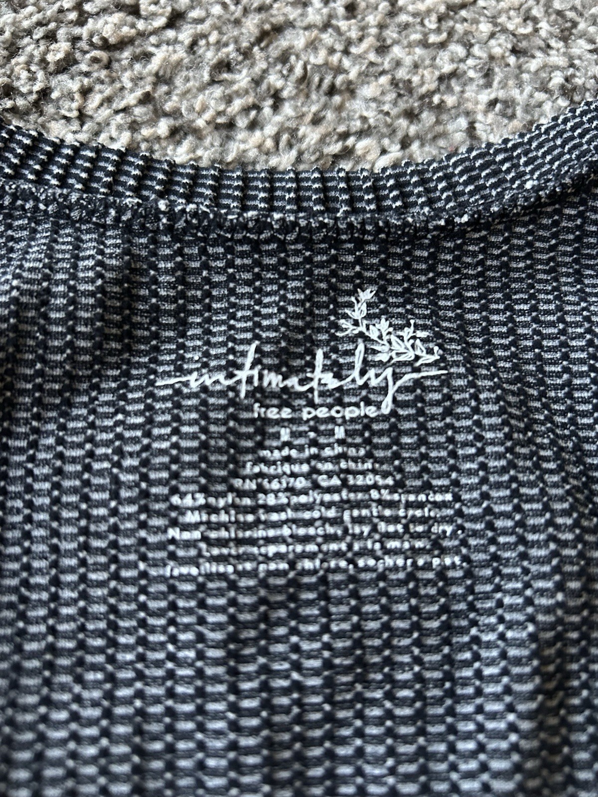 Free People Women’s M Gray Black Ribbed Knit V-Neck Sleeveless Tank Top