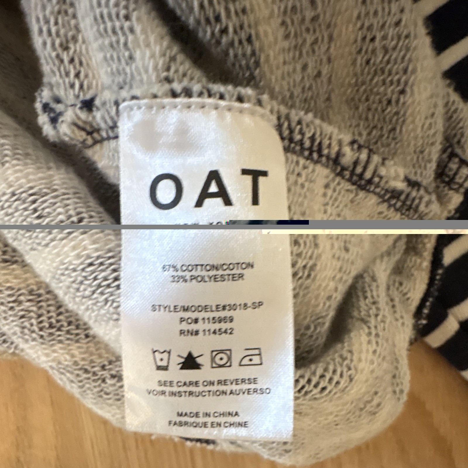 OAT New York Women’s L Navy/White Striped Crew Neck Long Sleeve Sweatshirt