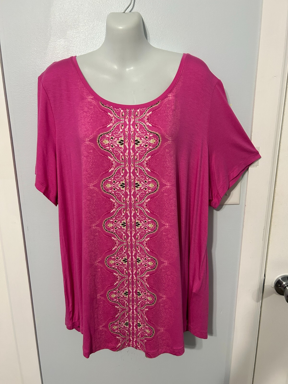 NWT JM Collection Petunia Pink Floral & Paisley Top with Short Sle Plus Size 3X