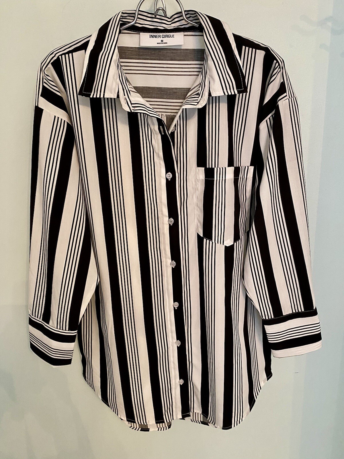 Inner Circle Women’s Black & White Striped Oversized LS Button Up Shirt Size M