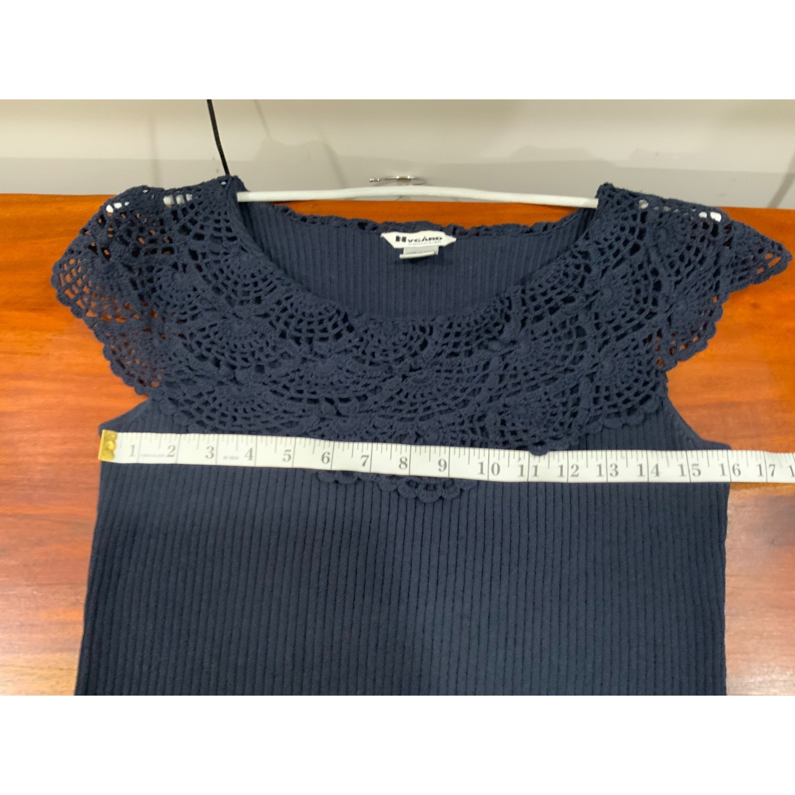 Nygard Collection Navy Blue Silk Blend Crochet Lace Collar Ribbed Knit Top L