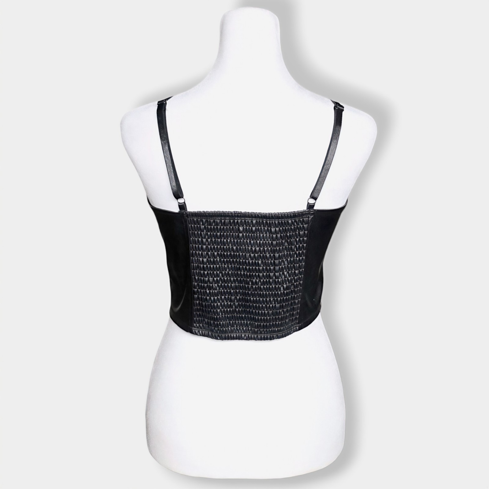 No Boundaries NWOT Women’s Black Leather Front Zip Bustier Top Size Medium