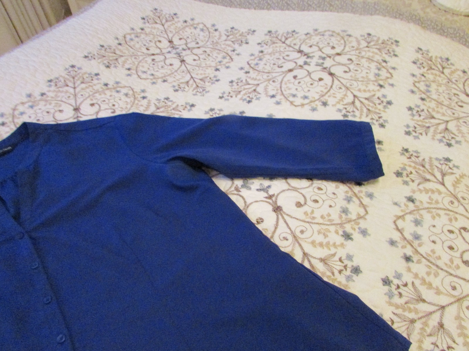 Ladies Blouse Size 16 City Collection 3/4 Sleeves Adj to Shorter Royal Blue