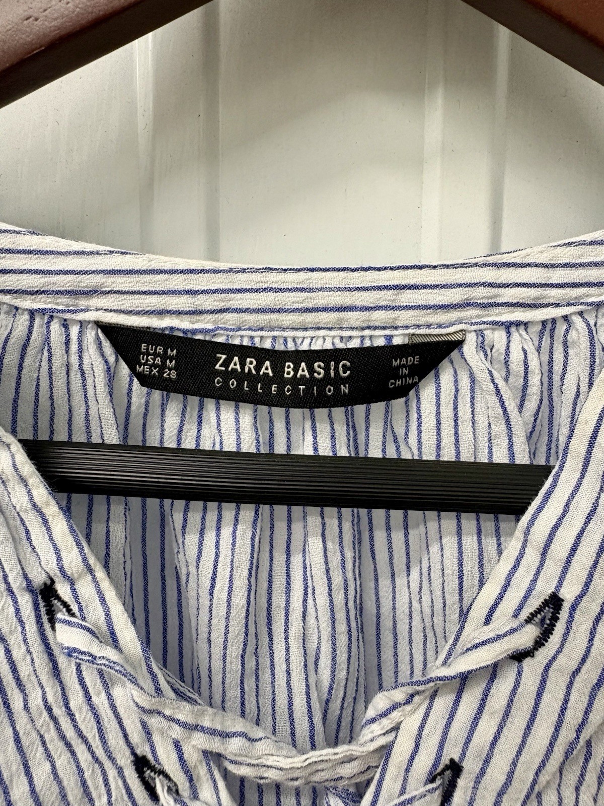 ZARA Blue/White Striped Cropped V-Neck 3/4 Sleeve Woven Cotton Blouse M