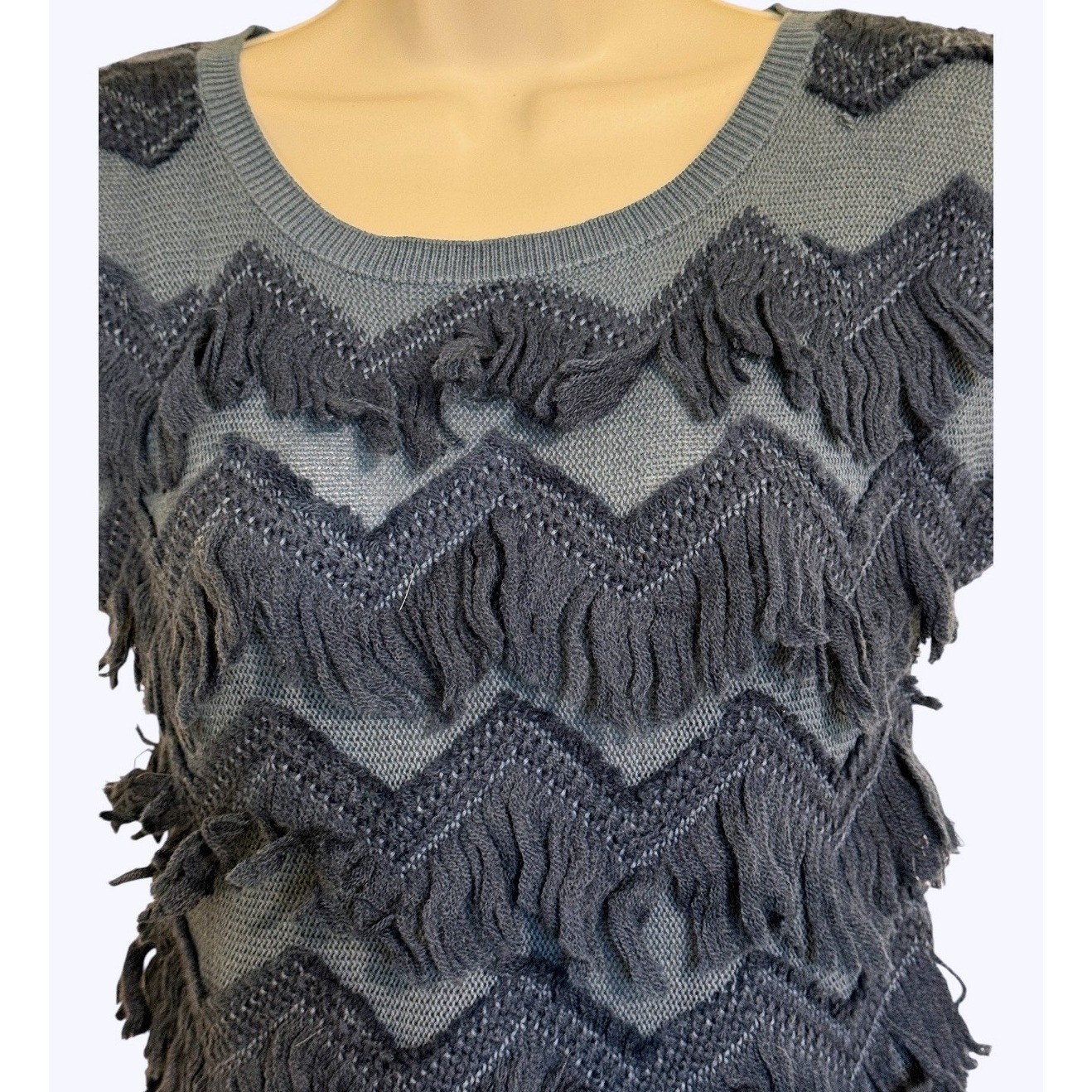 ANTHROPOLOGIE YELLOW BIRD Slate Blue Chevron Fringe Knit Cap Sleeve Top EUC S
