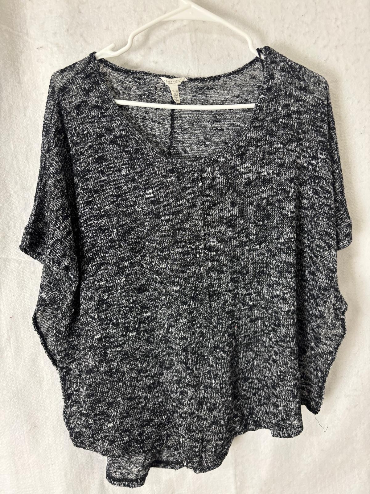 Aeropostale Womens Poncho Top XS Black White Dolman Sleeve Knit Oversized