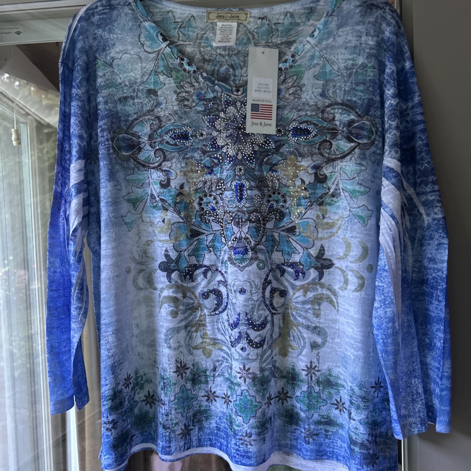 Jess & Jane PXL White Blue Green FLORAL Embellished 3/4 Sleeve NWT