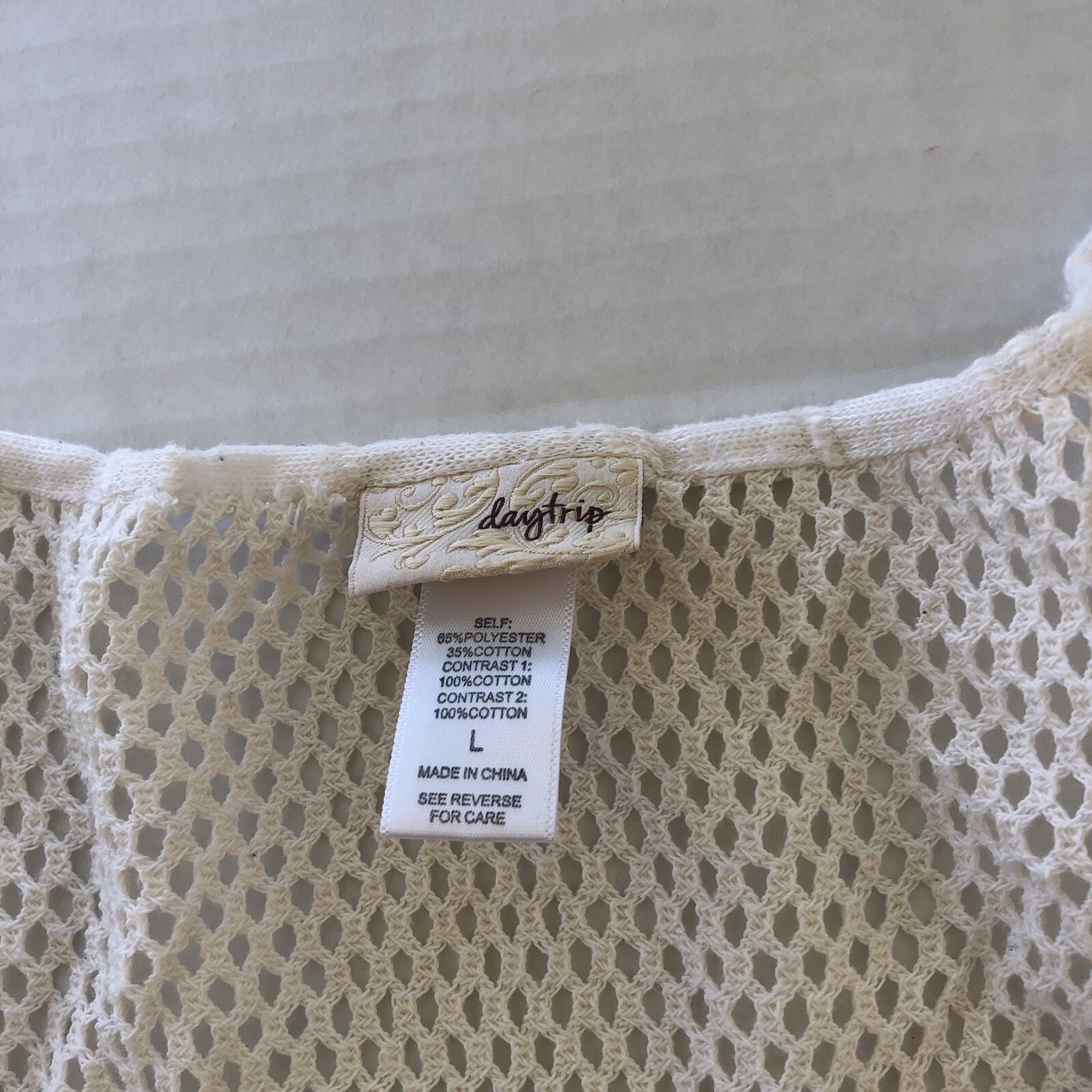 Daytrip Ivory Floral Sheer Boho Festival Lace Top Sz L A2995