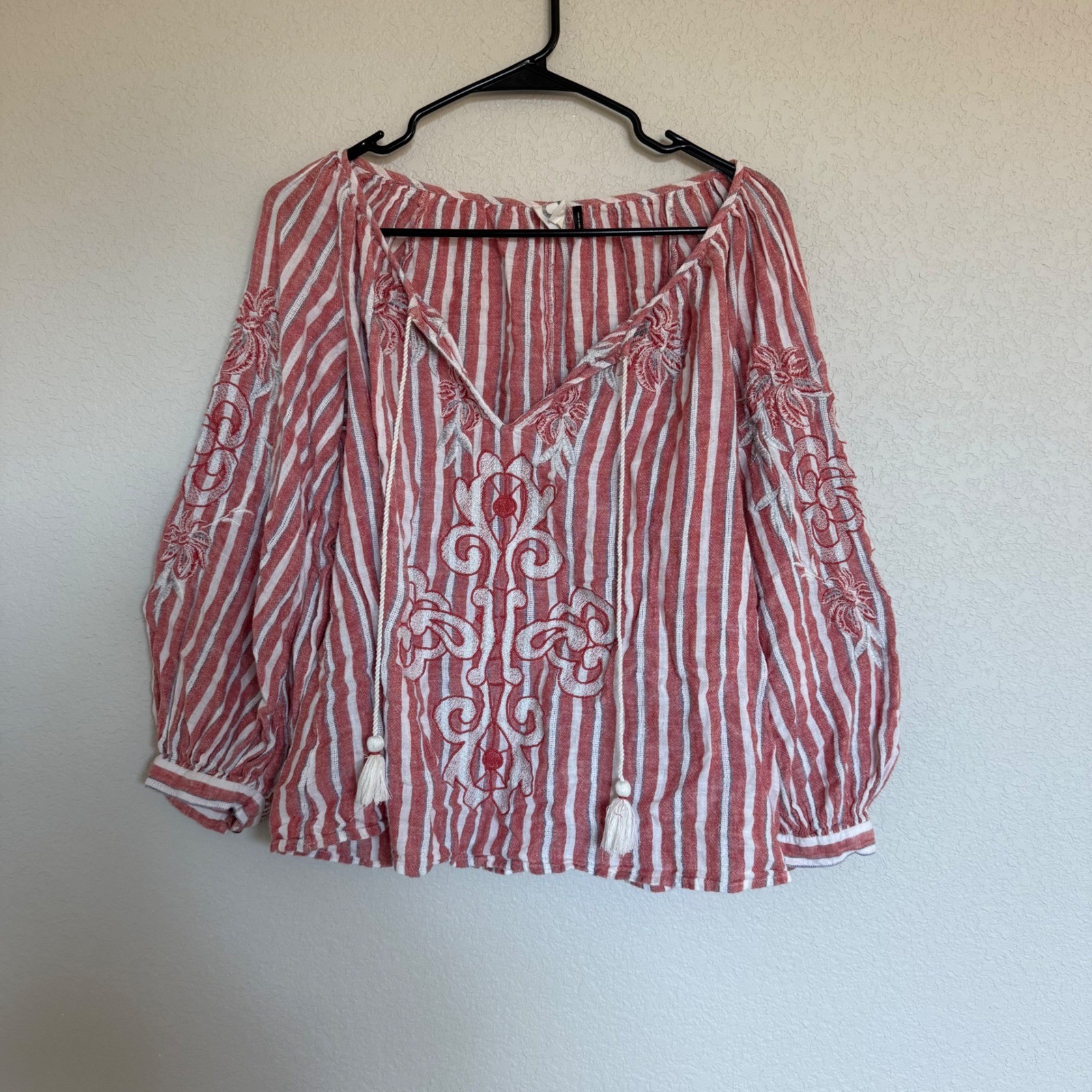 Anthropologie Akemi Kin Embroidered Linen Blend Stripe Peasant Blouse Red Large
