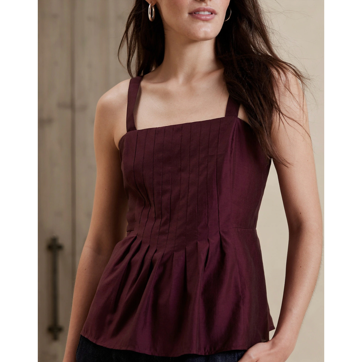 Banana Republic Factory Pleated Camisole Womens Size 12 Dark Cherry NWT