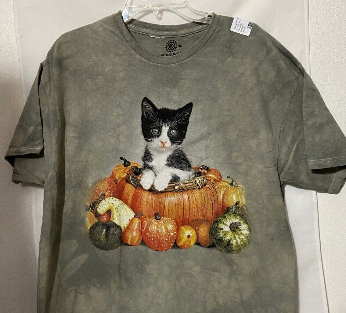 The Mountain KITTEN In PUMPKIN BASKET Fall Kitten T-SHIRT Women’s XL, 2XL NWT