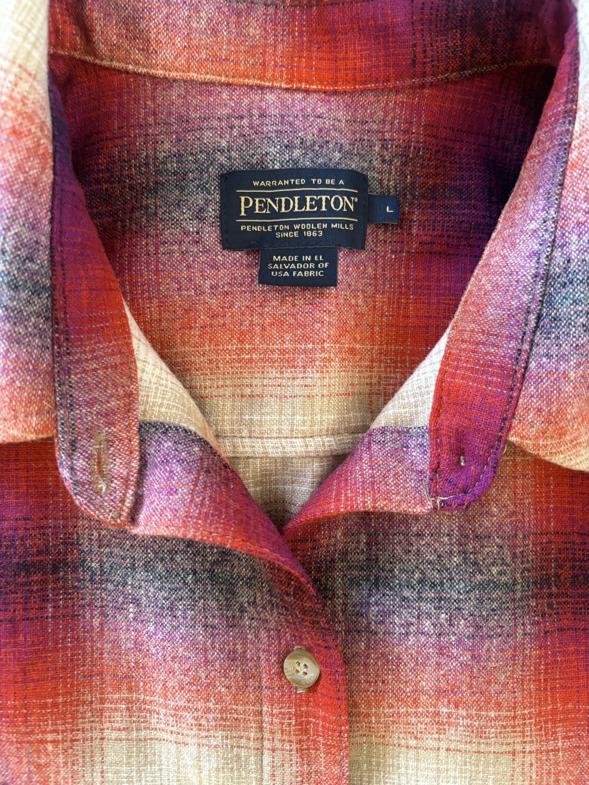 NWOT Pendleton Magenta Red Blue Ombré Board Shirt Women’s 100% Wool Size Large