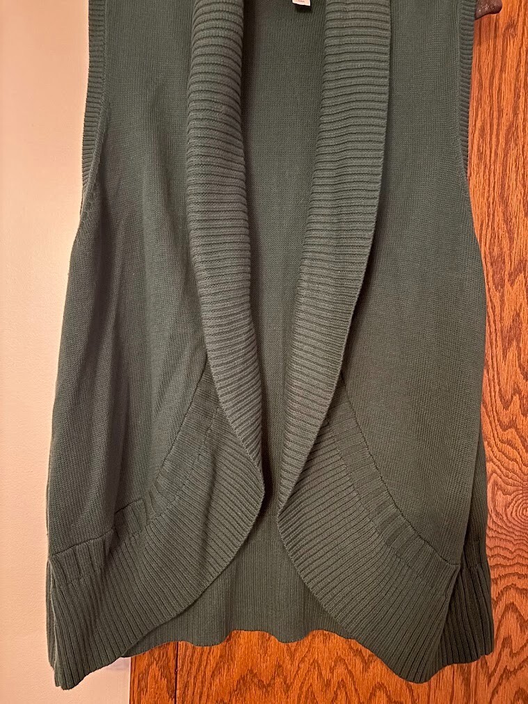 Beautiful CJ Banks Green Color Vest (3x) for any occasion