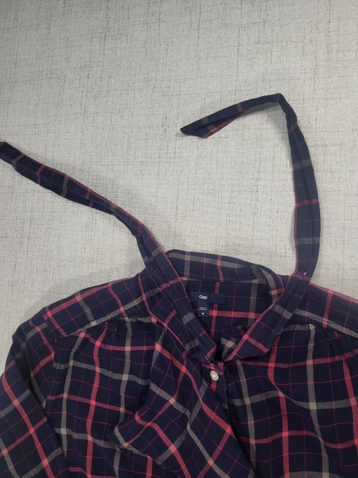 Gap Navy And Pink Front Ruffle Plaid Button Shirt with Self Tie Bow Size M
