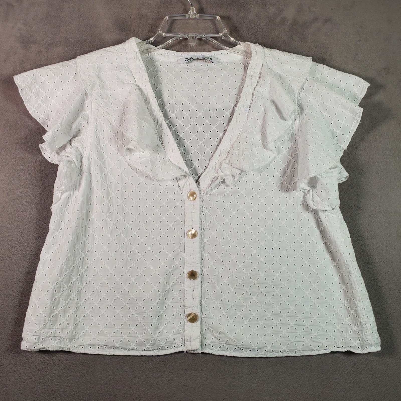 Zara Top Womens L White Eyelet Cropped Button Ruffle Flutter Sleeve Cottagecore