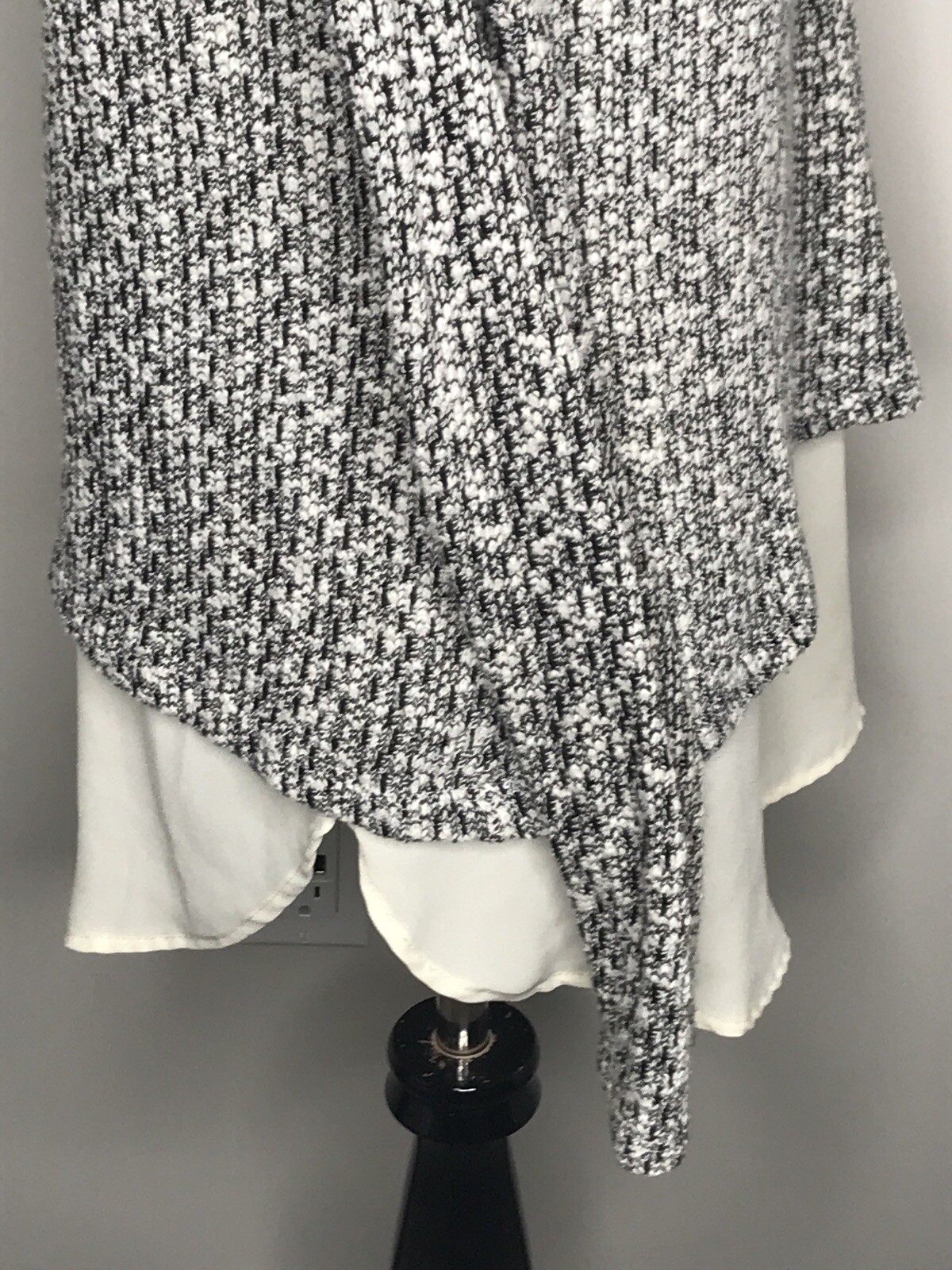 Bobeau Womens Layered Top Sweater Knit With Chiffon Underneath Sz Small Black