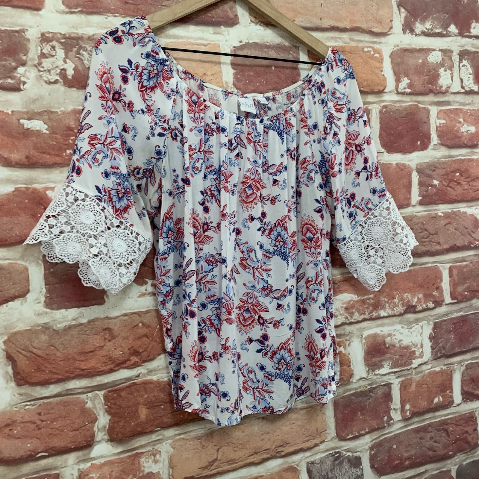 Soho New York & Company Womens Top Shirt Small Multicolor Boho Floral Popover