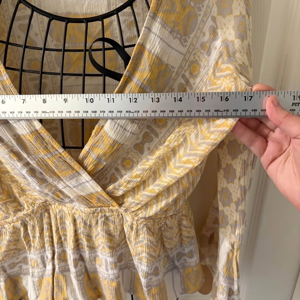 Free People XS Boho Wrap Peplum Blouse Bell Sleeve Cream Mustard Print