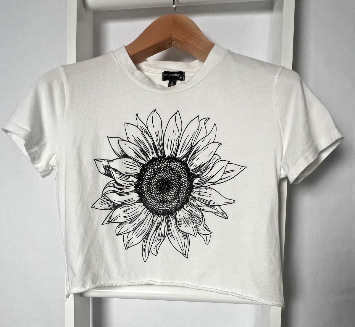 Sunflower Cropped Knit Top Womens S White Black Crew Neck Short Slv Originality