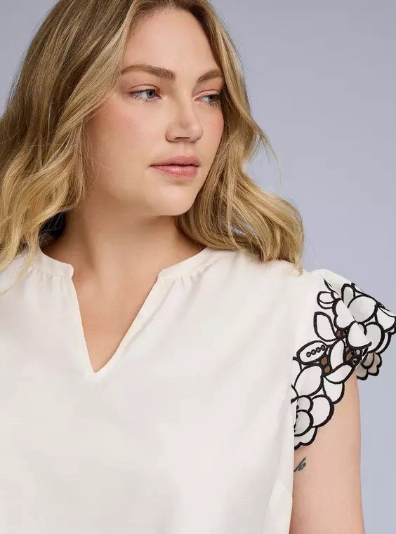 Torrid Belle Isle Flutter Top Whisper White Size 1X NWT