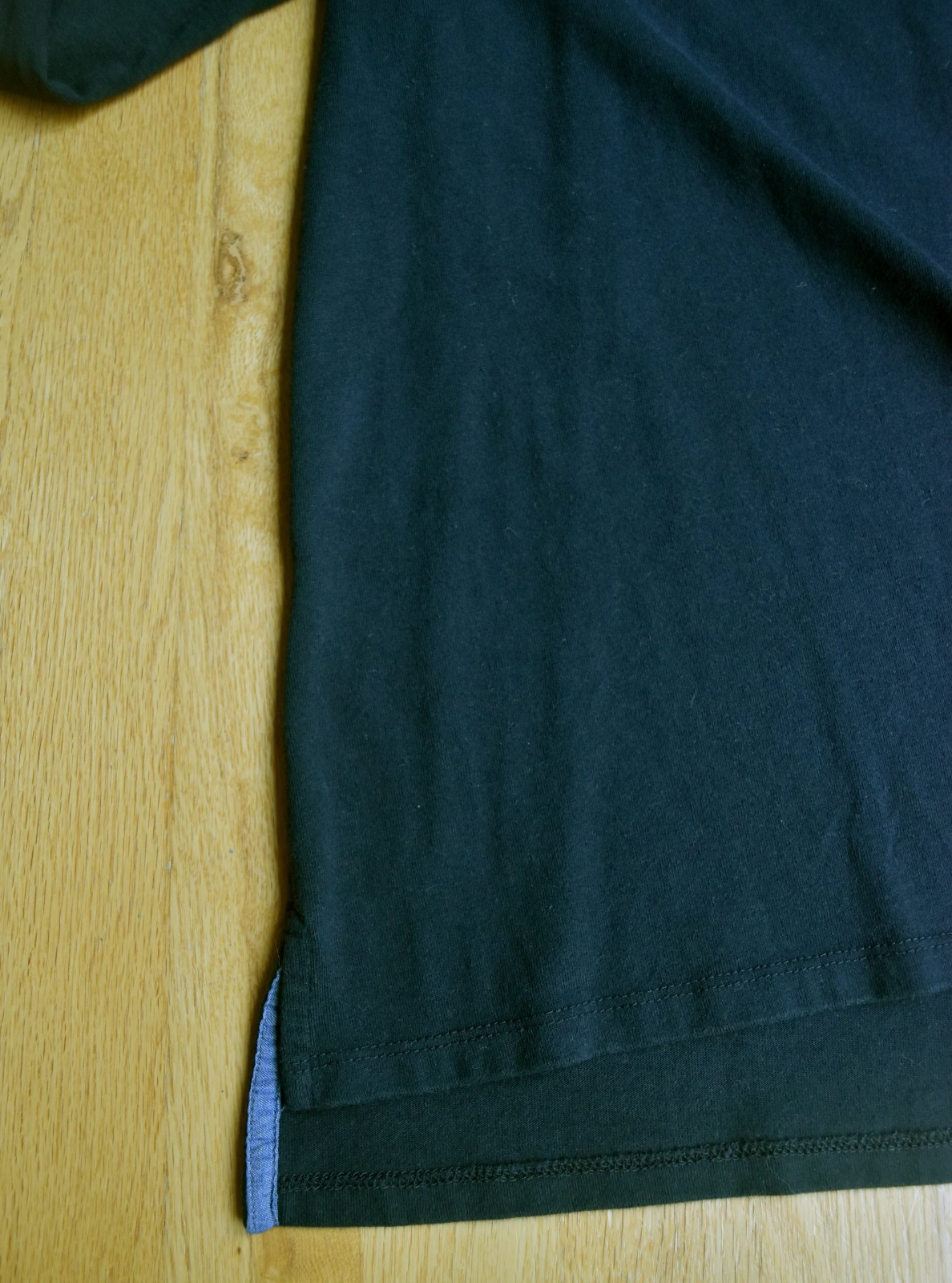Ann Taylor deep navy blue, shoulder zipper casual top (S)100% cotton long sleeve