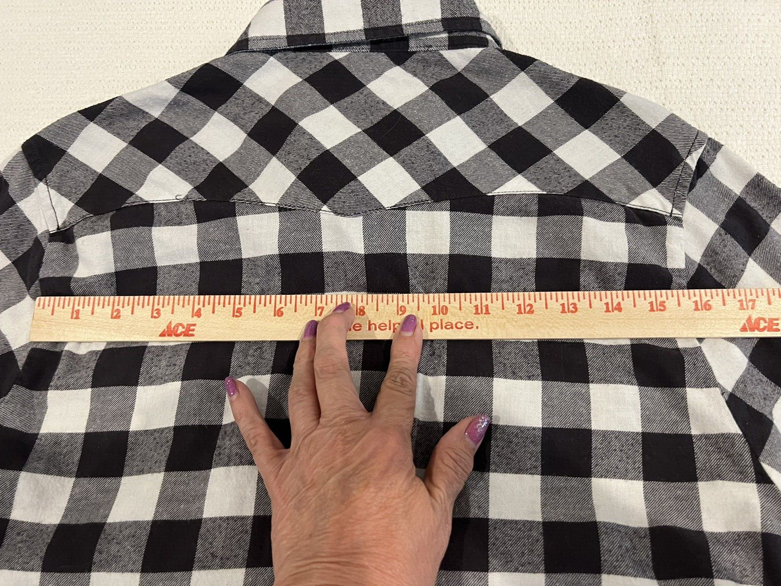 Plaid Flip Cuff Paisley Women’s Stretch Flannel Button Up Shirt Medium