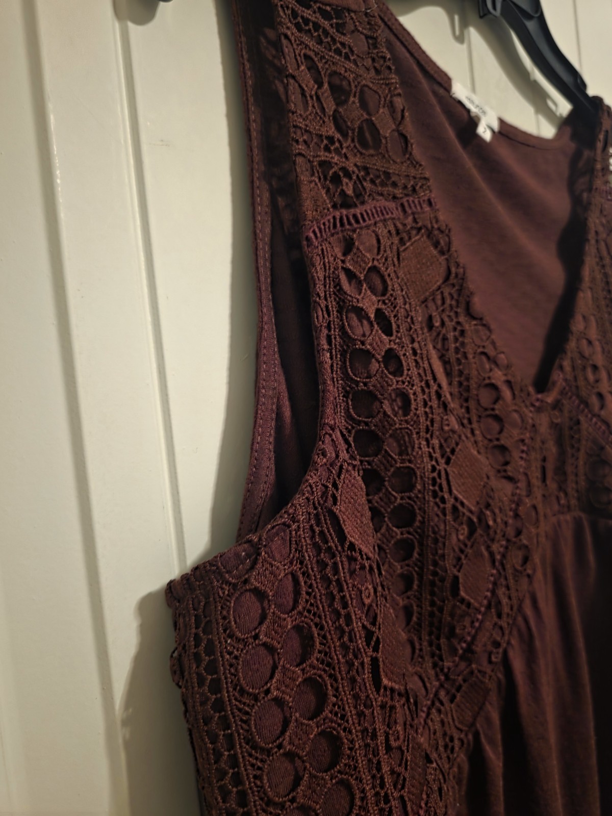 Maurice’s Burgundy Women’s Plus Size Sleevesless Tee Shirt Size 2 (20-22W)