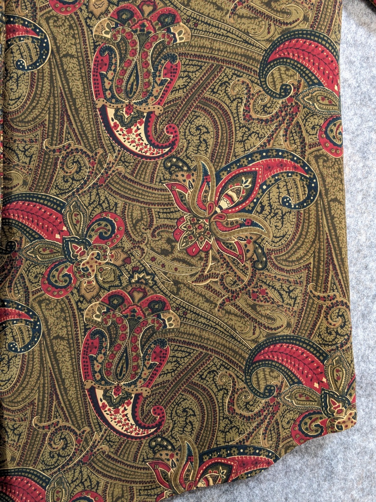 Vtg Impressions of California Top Women Extra Large Green Red Paisley Button-Up