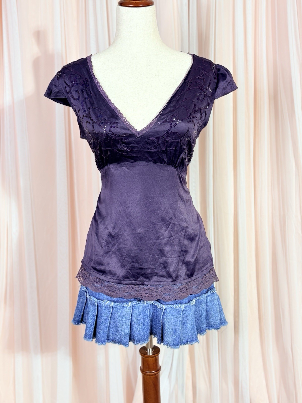 Vero Moda Purple Satin Sequin Lace Top Medium Y2K Deep V Neck Whimsigoth