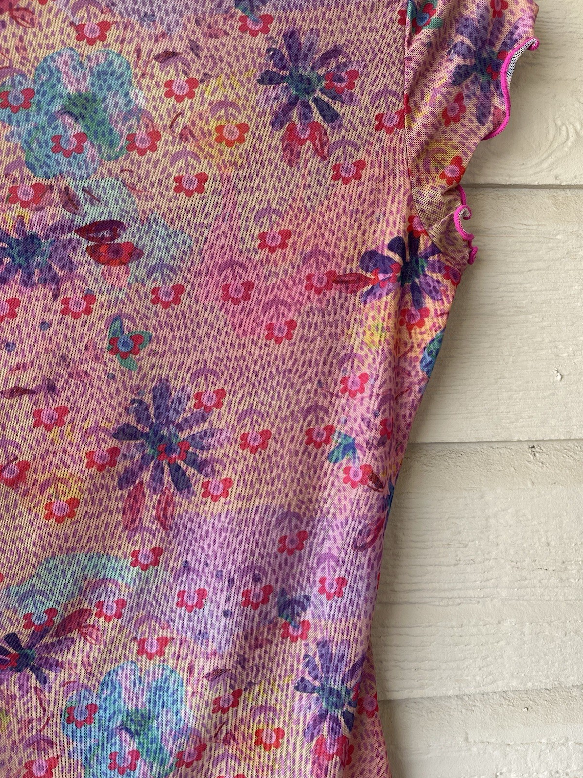 Natural Life Pink Floral Mesh Top Short Sleeve Scoop Neck Lettuce Edge Size S