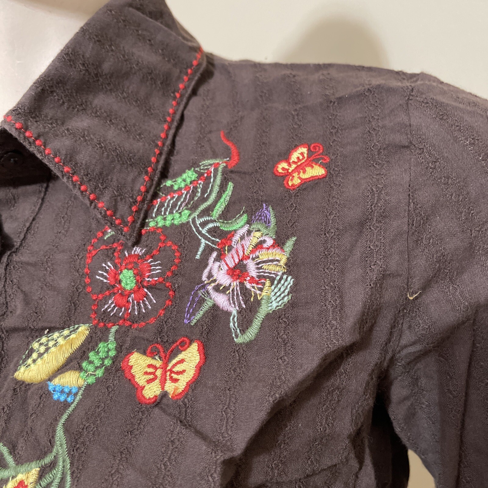 Women’s Brown Cotton Casual Embroidered Slit Sleeve Size M Button Up Blouse Top