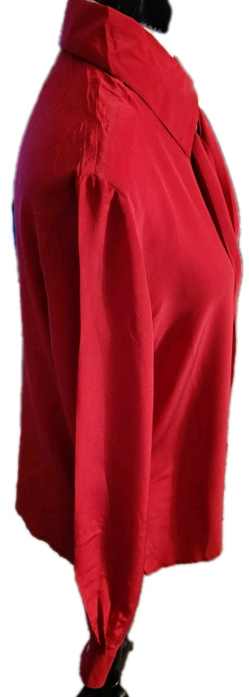 New York City Design Co. Blouse Size S Red Button Silk Long Sleeve MOP Tie