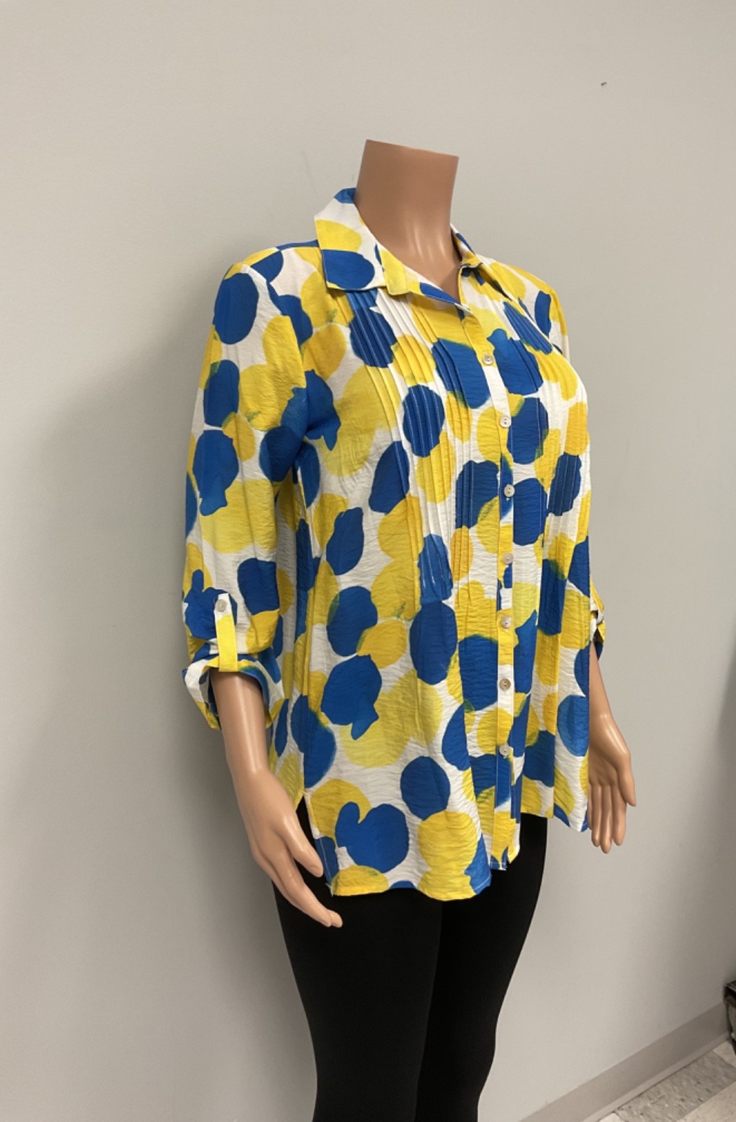 Women’s top – Multiples Essentials NWT