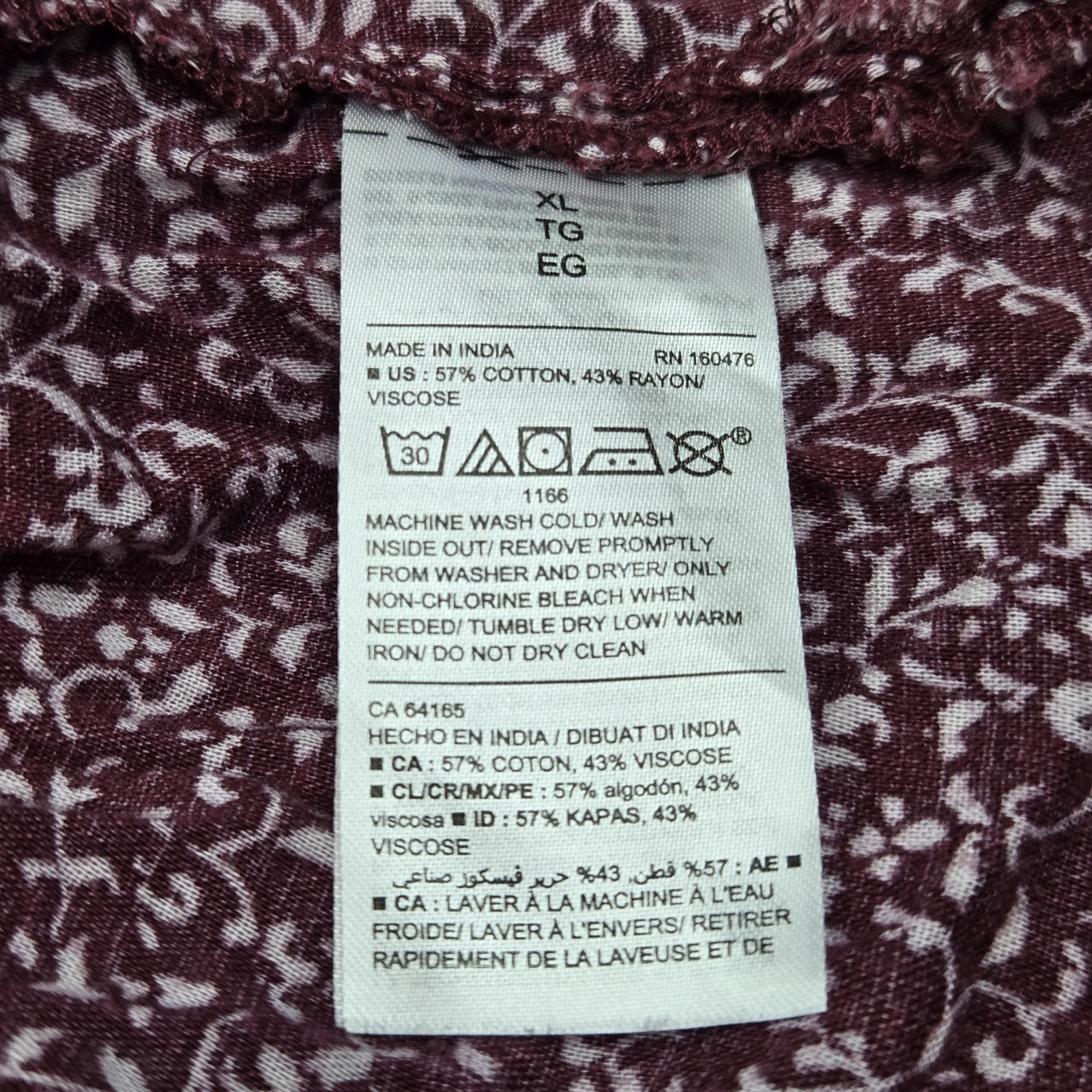 Old Navy Women Blouse XL Burgundy Floral Button front Long Sleeve