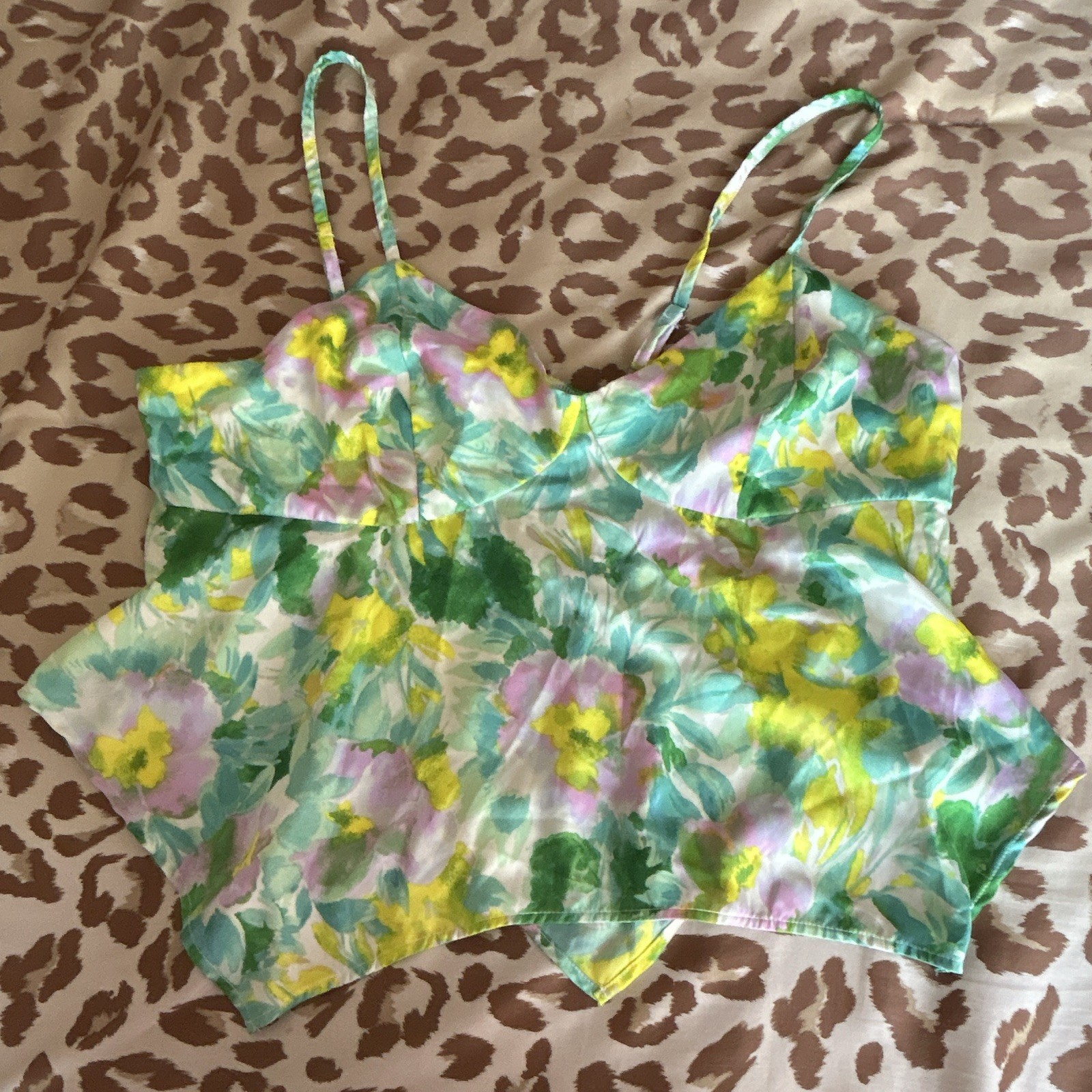 Wild Fable Women’s Multicolor Floral Polyester V-Neck Spaghetti Strap Tank, XXL