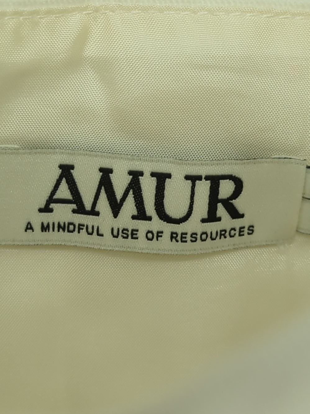 Amur Women’s Top UK 4 Cream 100% Cotton Sleeveless Round Neck Cropped