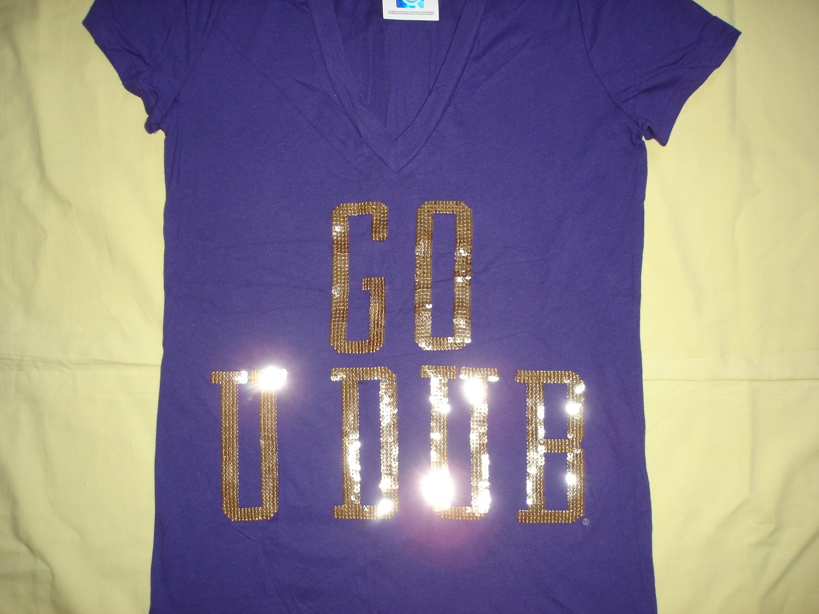 NWT New Victoria’s Secret Pink Collegiate Bling Sequins UDUB T Tee shirt Top L