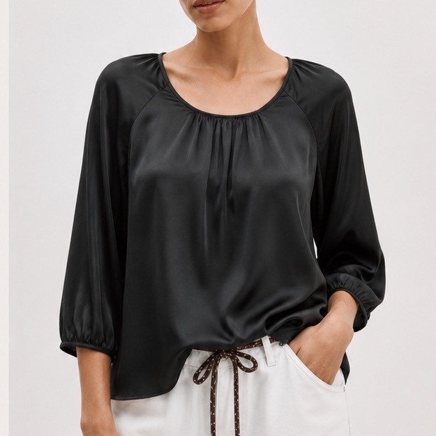 VINCE Classic Black Luxe Silk Minimalist Quiet Luxury Designer Blouse Sz MEDIUM