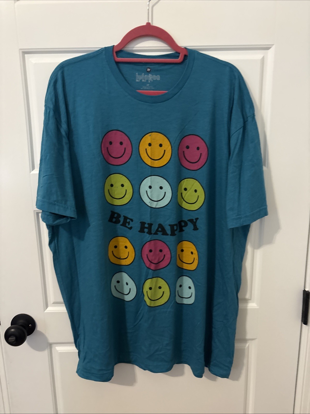 Lularoe “be Happy” Tee – 2X – Item1117