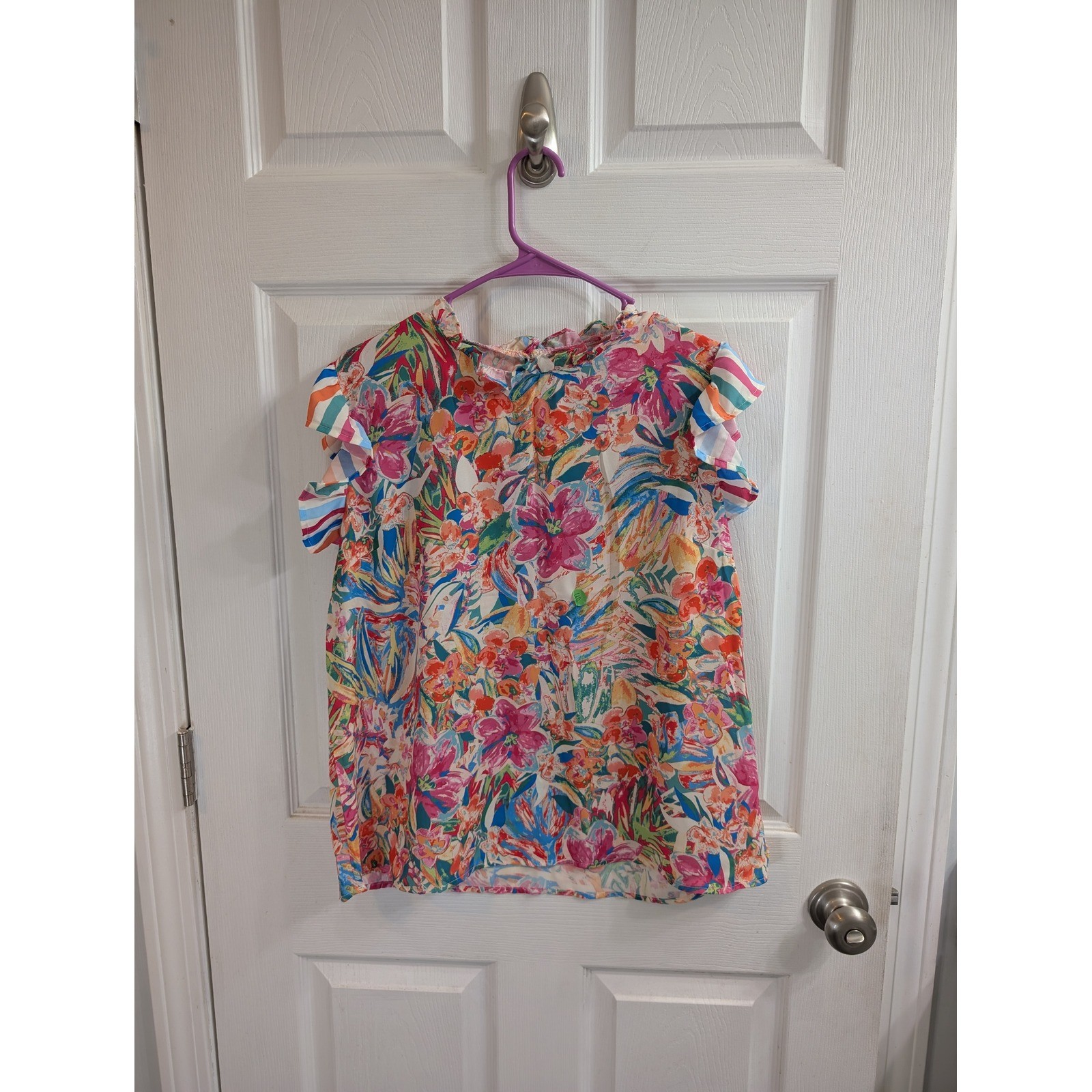Flying Tomato Floral Flutter Sleeve Ruffle Blouse Multi Color Womens – Size L